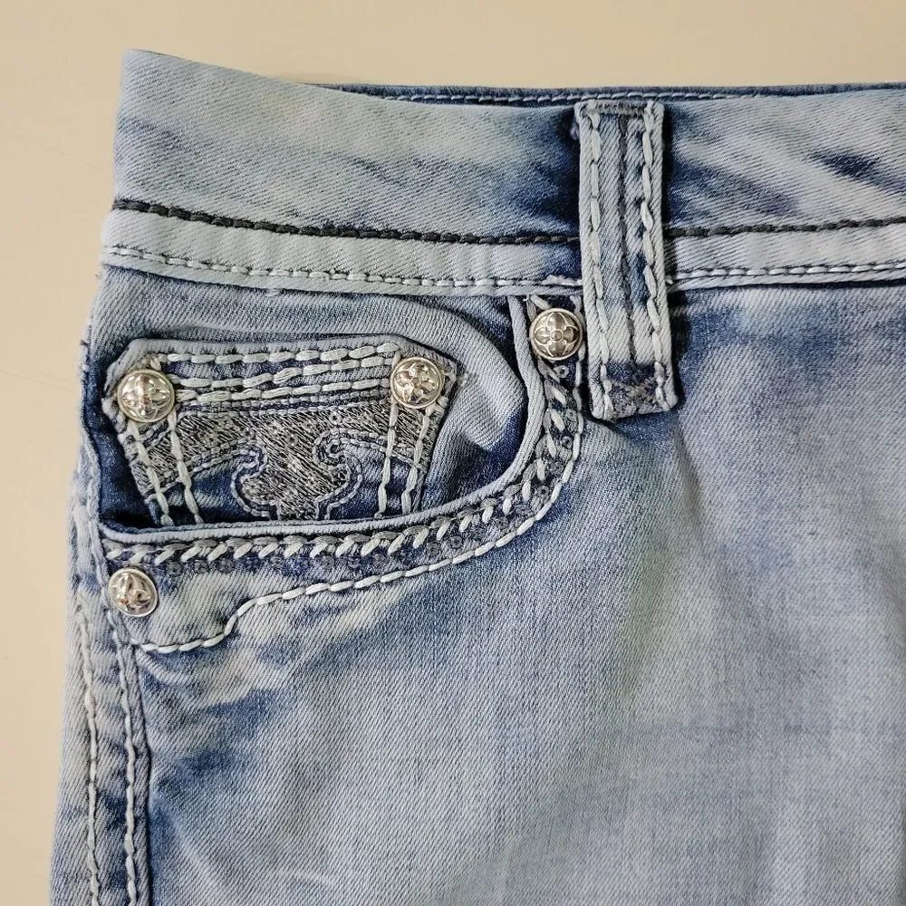 Rock Revival Nadja Easy Crop Denim Jeans